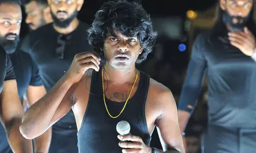 ജാമ്യവ്യവസ്ഥ റദ്ദാക്കണം; ഹൈക്കോടതിയെ സമീപിച്ച് റാപ്പര്‍ വേടന്‍