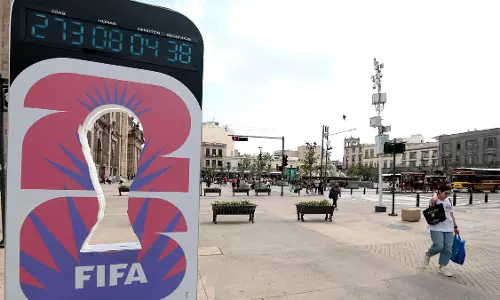 ലോകകപ്പ് ഫീവറിന് തുടക്കം; പ്രീസെയ്ല് ഡ്രോയ്ക്ക് ശേഷം ഫിഫയ്ക്ക് ലഭിച്ചത് 1.5 മില്ല്യണ് ടിക്കറ്റ് അപേക്ഷകള് ലോകകപ്പ് ഫീവറിന് തുടക്കം; പ്രീസെയ്ല് ഡ്രോയ്ക്ക് ശേഷം ഫിഫയ്ക്ക് ലഭിച്ചത് 1.5 മില്ല്യണ് ടിക്കറ്റ് അപേക്ഷകള്