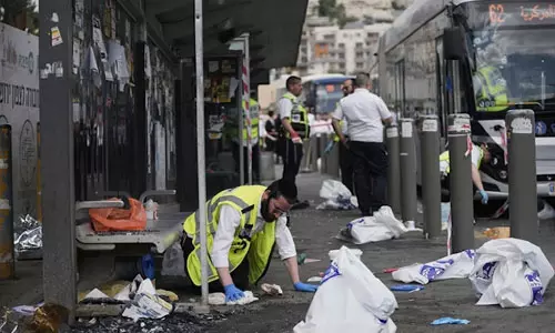 ജെറുസലേമില് രണ്ടു ജൂതകുടിയേറ്റക്കാര്ക്ക് കുത്തേറ്റു ജെറുസലേമില് രണ്ടു ജൂതകുടിയേറ്റക്കാര്ക്ക് കുത്തേറ്റു