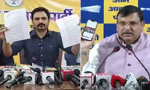 കശ്മീരിലെ തീവ്രവാദികളായ പാര്‍ട്ടി അംഗങ്ങളുടെ പട്ടിക പരസ്പരം കൈമാറി ബിജെപിയും എഎപിയും