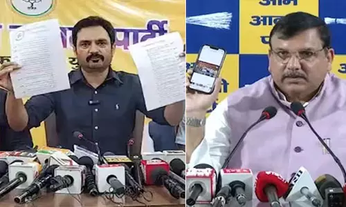 കശ്മീരിലെ തീവ്രവാദികളായ പാര്‍ട്ടി അംഗങ്ങളുടെ പട്ടിക പരസ്പരം കൈമാറി ബിജെപിയും എഎപിയും