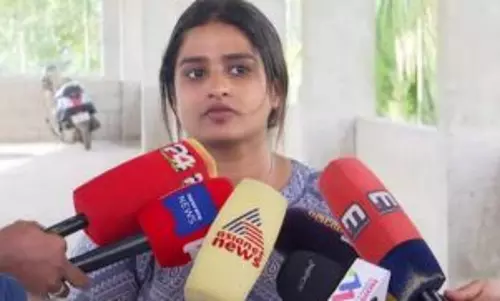 കൊലയാളി കോണ്‍ഗ്രസ്, നിനക്കിതാ ഒരു ഇരകൂടി; എന്‍ എം വിജയന്റെ മരുമകള്‍ പത്മജയുടെ ആത്മഹത്യാക്കുറിപ്പ് പുറത്ത്