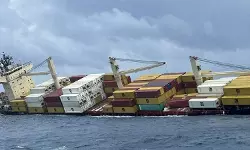 കേരള തീരത്ത് മുങ്ങിയ എംഎസ്‌സി എല്‍സ 3; തീരത്തേക്ക് അടുപ്പിക്കാന്‍ സമയമെടുക്കുമെന്ന് കമ്പനി