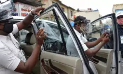 മുഖ്യമന്ത്രി മുതല് ബിജെപി അധ്യക്ഷന് വരെ; മൂന്ന് ആഴ്ച്ചക്കുള്ളില് ട്രാഫിക് പോലിസിന് ലഭിച്ചത് 106 കോടി പിഴത്തുക മുഖ്യമന്ത്രി മുതല് ബിജെപി അധ്യക്ഷന് വരെ; മൂന്ന് ആഴ്ച്ചക്കുള്ളില് ട്രാഫിക് പോലിസിന് ലഭിച്ചത് 106 കോടി പിഴത്തുക