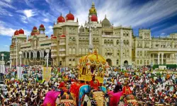 മൈസൂര് ദസറ ബാനു മുഷ്താഖ് ഉദ്ഘാടനം ചെയ്യും; ബിജെപി നേതാവിന്റെ ഹരജി തള്ളി ഹൈക്കോടതി മൈസൂര് ദസറ ബാനു മുഷ്താഖ് ഉദ്ഘാടനം ചെയ്യും; ബിജെപി നേതാവിന്റെ ഹരജി തള്ളി ഹൈക്കോടതി