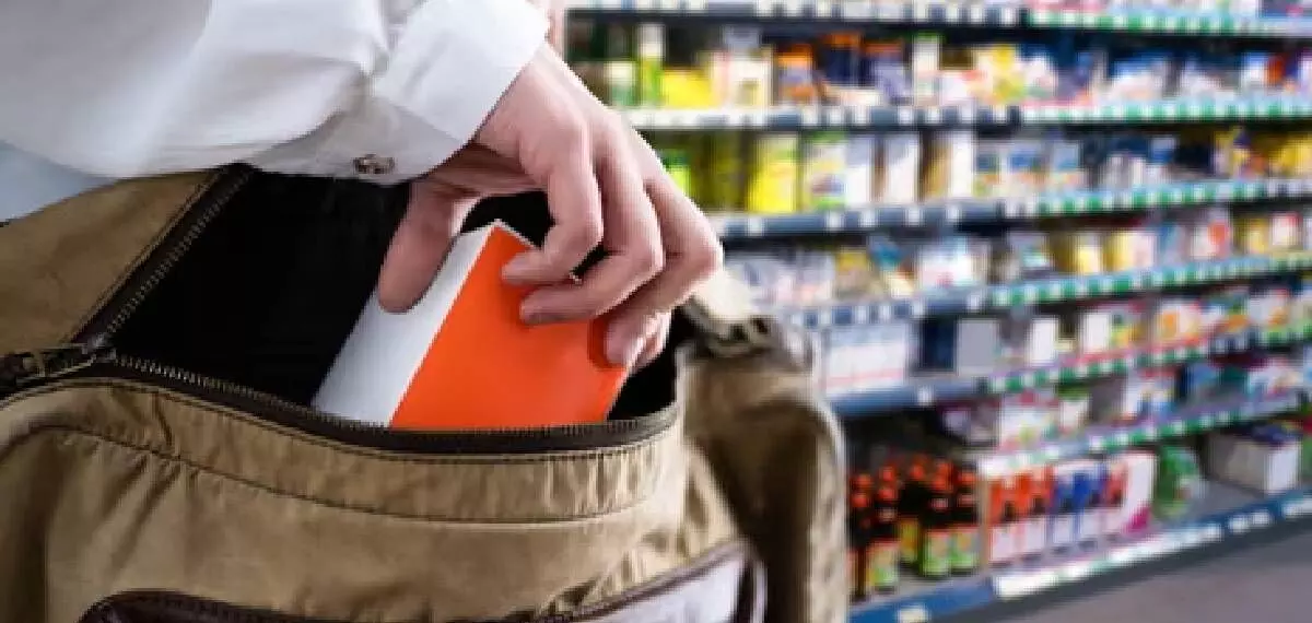 അമേരിക്കയില്‍ ഇന്ത്യന്‍ വിദ്യാര്‍ഥിനികള്‍ സൂപ്പര്‍മാര്‍ക്കറ്റില്‍ പിടിയില്‍