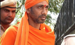 ബറൂച്ച് ജുമാമസ്ജിദില്‍ അതിക്രമിച്ച് കയറി ഭവേഷ് പട്ടേല്‍; അജ്മീര്‍ ദര്‍ഗ, ബറൂച്ച് മസ്ജിദ് സ്‌ഫോടനക്കേസുകളില്‍ ശിക്ഷിക്കപ്പെട്ടയാളാണ്