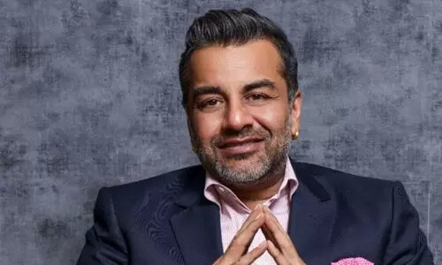 വ്യവസായി സമീര് മോദി പീഡനക്കേസില് അറസ്റ്റില്; 50 കോടി നല്കിയാല് കേസ് പിന്വലിക്കാമെന്ന് മുന് ലിവ് ഇന് പാര്ട്ണര് വ്യവസായി സമീര് മോദി പീഡനക്കേസില് അറസ്റ്റില്; 50 കോടി നല്കിയാല് കേസ് പിന്വലിക്കാമെന്ന് മുന് ലിവ് ഇന് പാര്ട്ണര്