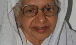 മുന്‍ മന്ത്രി മര്‍ഹും എം പി എം അഹമ്മദ് കുരിക്കളുടെ ഭാര്യ കളത്തിങ്ങല്‍ ആമിന അന്തരിച്ചു