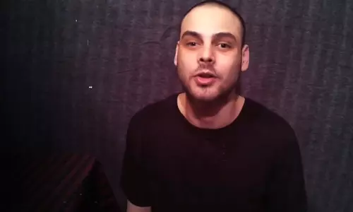 നെതന്യാഹു ഭ്രാന്തനെന്ന് ജൂതത്തടവുകാരന്‍ (വീഡിയോ)