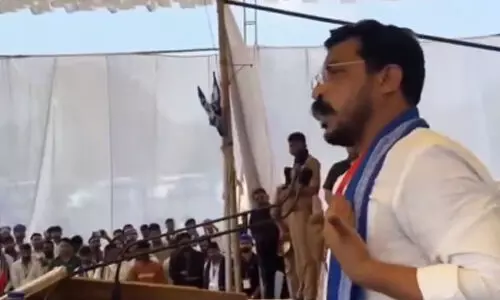 ഐ ലവ് മുഹമ്മദ്; എന്നെയും ജയിലില് ഇടൂ- ചന്ദ്രശേഖര് ആസാദ് (VIDEO) ഐ ലവ് മുഹമ്മദ്; എന്നെയും ജയിലില് ഇടൂ- ചന്ദ്രശേഖര് ആസാദ് (VIDEO)