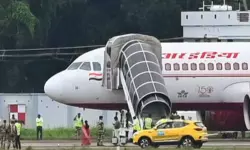 വിമാനത്തിന്റെ പിന്‍ചക്രത്തില്‍ ഒളിച്ച് അഫ്ഗാന്‍ ബാലന്‍ ഡല്‍ഹിയിലെത്തി