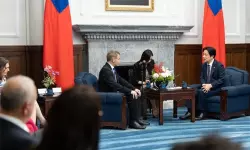 เดเดธเตเดฐเดพเดฏเตเดฒเดฟ เดจเตเดธเตเดฑเตเดฑเต เด
เดเดเดคเตเดคเดฟเดจเตเดฑเต เดคเดพเดฏเตโเดตเดพเดจเตโ เดธเดจเตเดฆเดฐเตโเดถเดจเดคเตเดคเดฟเดฒเตโ เดชเตเดฐเดคเดฟเดทเตเดงเดฟเดเตเดเต เดเตเดจ เดเดธเตเดฐเดพเดฏเตเดฒเดฟ เดจเตเดธเตเดฑเตเดฑเต เด
เดเดเดคเตเดคเดฟเดจเตเดฑเต เดคเดพเดฏเตโเดตเดพเดจเตโ เดธเดจเตเดฆเดฐเตโเดถเดจเดคเตเดคเดฟเดฒเตโ เดชเตเดฐเดคเดฟเดทเตเดงเดฟเดเตเดเต เดเตเดจ