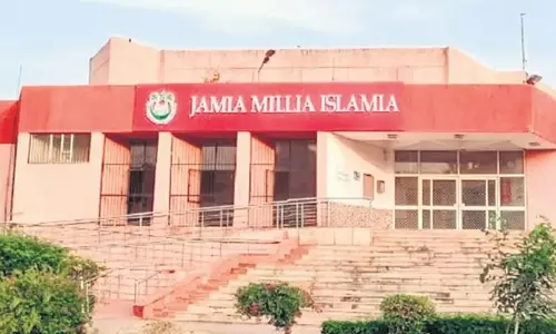 ജാമിയ മില്ലിയ സര്‍വ്വകലാശാലക്ക് സമീപം വെടിവയ്പ്പ്