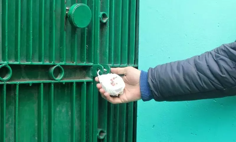 പതിറ്റാണ്ടുകള് പഴക്കമുള്ള മുസ് ലിം പള്ളി സീല് ചെയ്ത് ഉത്തരാഖണ്ഡ് സര്ക്കാര് പതിറ്റാണ്ടുകള് പഴക്കമുള്ള മുസ് ലിം പള്ളി സീല് ചെയ്ത് ഉത്തരാഖണ്ഡ് സര്ക്കാര്