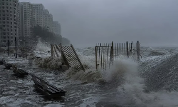 തായ് വാനില് ആഞ്ഞടിച്ച രഗാസ ചുഴലിക്കാറ്റില് ഇതുവരെ മരിച്ചത് 14 പേര്; മരണസംഖ്യ ഉയര്ന്നേക്കാമെന്ന് അധികൃതര് തായ് വാനില് ആഞ്ഞടിച്ച രഗാസ ചുഴലിക്കാറ്റില് ഇതുവരെ മരിച്ചത് 14 പേര്; മരണസംഖ്യ ഉയര്ന്നേക്കാമെന്ന് അധികൃതര്