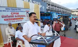 അഴിമതി തെളിയിക്കാന് ലീഗിനെ വെല്ലുവിളിച്ച് കെ ടി ജലീല് അഴിമതി തെളിയിക്കാന് ലീഗിനെ വെല്ലുവിളിച്ച് കെ ടി ജലീല്