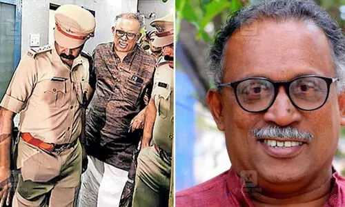 എന്തിന് അറസ്റ്റ് ചെയ്തെന്ന് വ്യക്തമാക്കാന് പോലിസിനായില്ല; കെ എം ഷാജഹാന് ജാമ്യം എന്തിന് അറസ്റ്റ് ചെയ്തെന്ന് വ്യക്തമാക്കാന് പോലിസിനായില്ല; കെ എം ഷാജഹാന് ജാമ്യം