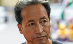 ലഡാക്ക് സംഘര്ഷം; സോനം വാങ്ചുക്ക് അറസ്റ്റില് ലഡാക്ക് സംഘര്ഷം; സോനം വാങ്ചുക്ക് അറസ്റ്റില്