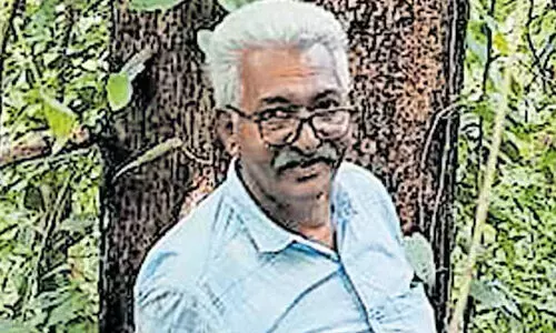 മരത്തില്‍ കയറി കടുവയില്‍ നിന്നും രക്ഷപ്പെട്ട് വയോധികന്‍