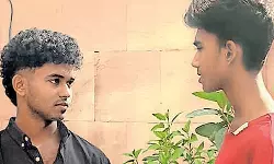 *മോഷണക്കുറ്റം ചുമത്തി മലയാളി വിദ്യാർത്ഥികളെ തല്ലിച്ചതച്ചു*