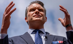 ഉന്നത സൈനിക ഉദ്യോഗസ്ഥരുടെ പ്രത്യേക യോഗം വിളിച്ച് യുഎസ്