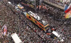 വിജയ്യുടെ റാലിക്കിടെ തിക്കിലും തിരക്കിലും പെട്ട് 39 മരണം (VEDIO)