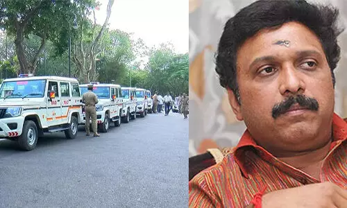 എംവിഡി വാഹനങ്ങളുടെ ഉദ്ഘാടനം ഉപേക്ഷിച്ച് ഗതാഗതമന്ത്രി എംവിഡി വാഹനങ്ങളുടെ ഉദ്ഘാടനം ഉപേക്ഷിച്ച് ഗതാഗതമന്ത്രി