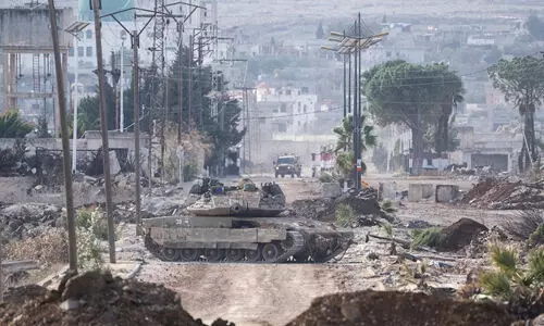 സിറിയയില് ഇസ്രായേലി സൈന്യത്തിന് നേരെ ആക്രമണം സിറിയയില് ഇസ്രായേലി സൈന്യത്തിന് നേരെ ആക്രമണം