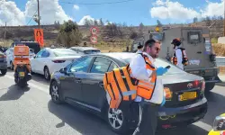 ജെറുസലേമിലും കാര് ഇടിച്ചുകയറ്റി ആക്രമണം: രണ്ട് ജൂത കുടിയേറ്റക്കാര്ക്ക് പരിക്ക് ജെറുസലേമിലും കാര് ഇടിച്ചുകയറ്റി ആക്രമണം: രണ്ട് ജൂത കുടിയേറ്റക്കാര്ക്ക് പരിക്ക്