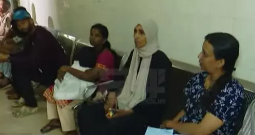 കണ്ണൂരില് വീണ്ടും കുറുനരിയിറങ്ങി; കടിയേറ്റവരില് മൂന്നുവയസ്സുകാരിയും കണ്ണൂരില് വീണ്ടും കുറുനരിയിറങ്ങി; കടിയേറ്റവരില് മൂന്നുവയസ്സുകാരിയും