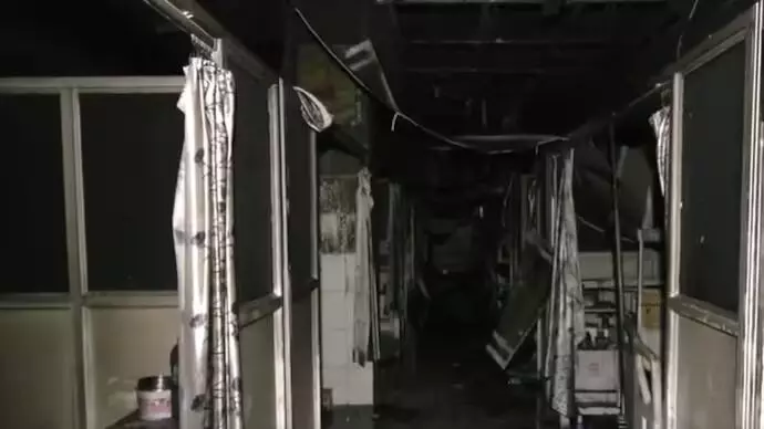 ജയ്പൂരിലെ ആശുപത്രിയിലുണ്ടായ തീപിടിത്തം; മരിച്ചവരുടെ എണ്ണം എട്ടായി ജയ്പൂരിലെ ആശുപത്രിയിലുണ്ടായ തീപിടിത്തം; മരിച്ചവരുടെ എണ്ണം എട്ടായി