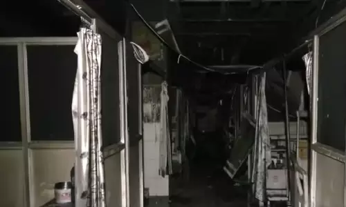 ജയ്പൂരിലെ ആശുപത്രിയിലുണ്ടായ തീപിടിത്തം; മരിച്ചവരുടെ എണ്ണം എട്ടായി ജയ്പൂരിലെ ആശുപത്രിയിലുണ്ടായ തീപിടിത്തം; മരിച്ചവരുടെ എണ്ണം എട്ടായി