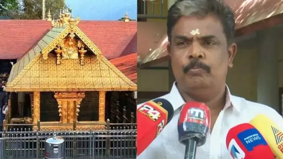 സ്വര്ണപ്പാളി വിവാദം; മുന് അഡ്മിനിസ്ട്രേറ്റീവ് ഓഫിസറായിരുന്ന മുരാരി ബാബുവിന് സസ്പെന്ഷന് സ്വര്ണപ്പാളി വിവാദം; മുന് അഡ്മിനിസ്ട്രേറ്റീവ് ഓഫിസറായിരുന്ന മുരാരി ബാബുവിന് സസ്പെന്ഷന്