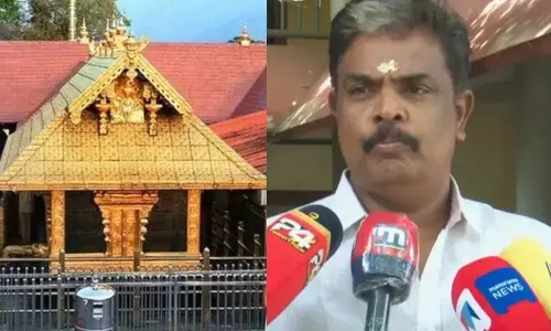 സ്വര്‍ണപ്പാളി വിവാദം; മുന്‍ അഡ്മിനിസ്ട്രേറ്റീവ് ഓഫിസറായിരുന്ന മുരാരി ബാബുവിന് സസ്‌പെന്‍ഷന്‍