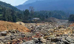 *മുണ്ടക്കൈ -ചൂരൽമല പുനരധിവാസ പട്ടികയിൽ ക്രമക്കേട് : വിജിലൻസ് അന്വേഷണത്തിന് ഉത്തരവിട്ടു*