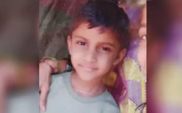 സ്‌കൂളിന് തീപിടിച്ച് എട്ടു വയസുകാരന് ദാരുണാന്ത്യം