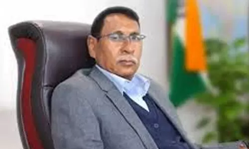 ബിജെപി അസമിലെ ആദിവാസികളെ ചതിച്ചു: റെയില്വേ മുന് സഹമന്ത്രി രാജെന് ഗൊഹെയ്ന് പാര്ട്ടി വിട്ടു ബിജെപി അസമിലെ ആദിവാസികളെ ചതിച്ചു: റെയില്വേ മുന് സഹമന്ത്രി രാജെന് ഗൊഹെയ്ന് പാര്ട്ടി വിട്ടു