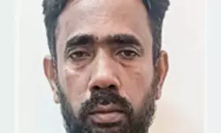 പൊന്നാനിയില് പ്രായപൂര്ത്തിയാവാത്ത പെണ്കുട്ടിയെ പീഡിപ്പിക്കാന് ശ്രമിച്ച പ്രതി അറസ്റ്റില് പൊന്നാനിയില് പ്രായപൂര്ത്തിയാവാത്ത പെണ്കുട്ടിയെ പീഡിപ്പിക്കാന് ശ്രമിച്ച പ്രതി അറസ്റ്റില്