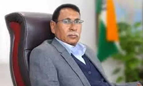 ബിജെപി അസമിലെ ആദിവാസികളെ ചതിച്ചു: റെയില്വേ മുന് സഹമന്ത്രി രാജെന് ഗൊഹെയ്ന് പാര്ട്ടി വിട്ടു ബിജെപി അസമിലെ ആദിവാസികളെ ചതിച്ചു: റെയില്വേ മുന് സഹമന്ത്രി രാജെന് ഗൊഹെയ്ന് പാര്ട്ടി വിട്ടു