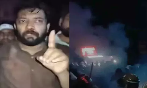 പേരാമ്പ്രയില് സിപിഎം-കോണ്ഗ്രസ് സംഘര്ഷം; പോലിസ് ലാത്തി വീശി; ഷാഫി പറമ്പില് എംപിക്ക് പരിക്ക് പേരാമ്പ്രയില് സിപിഎം-കോണ്ഗ്രസ് സംഘര്ഷം; പോലിസ് ലാത്തി വീശി; ഷാഫി പറമ്പില് എംപിക്ക് പരിക്ക്