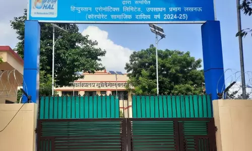 വിദ്യാര്‍ഥിനികളെ ടോയ്‌ലറ്റ് വൃത്തിയാക്കാന്‍ നിര്‍ബന്ധിച്ചു; വാര്‍ഡനെ ജോലിയില്‍നിന്നു പിരിച്ചുവിട്ട് ഉത്തരവിറക്കി