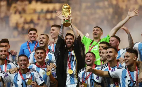 കേരളത്തിലെത്തുന്ന അര്ജന്റീന ടീം പ്രഖ്യാപിച്ചു കേരളത്തിലെത്തുന്ന അര്ജന്റീന ടീം പ്രഖ്യാപിച്ചു