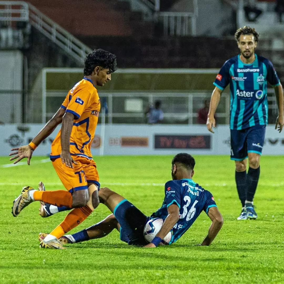 സൂപ്പർ ലീഗ് കേരള; തൃശൂർ മാജിക്കിൽ കാലിക്കറ്റ് വീണു സൂപ്പർ ലീഗ് കേരള; തൃശൂർ മാജിക്കിൽ കാലിക്കറ്റ് വീണു