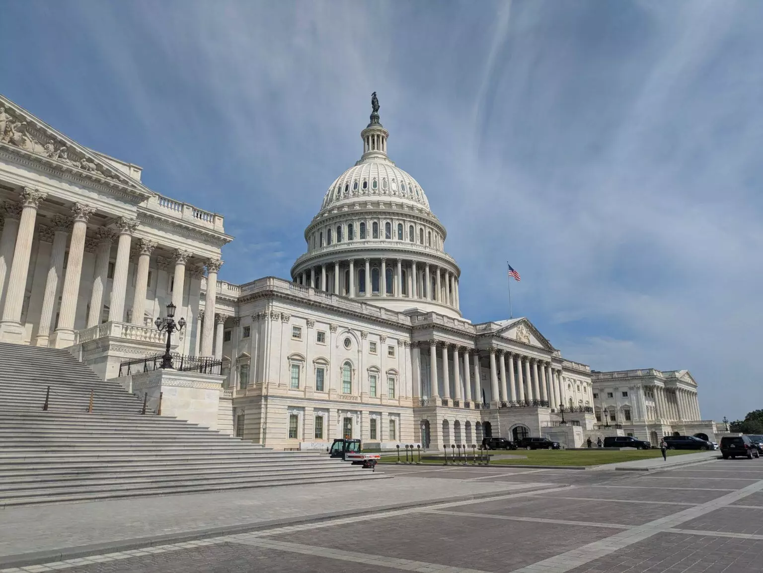 ഷട്ട്ഡൗൺ കടുക്കുന്നു: യുഎസിൽ കൂട്ടപ്പിരിച്ചുവിടൽ തുടങ്ങി, വിദ്യാഭ്യാസ വകുപ്പ് ആദ്യം ലക്ഷ്യം ഷട്ട്ഡൗൺ കടുക്കുന്നു: യുഎസിൽ കൂട്ടപ്പിരിച്ചുവിടൽ തുടങ്ങി, വിദ്യാഭ്യാസ വകുപ്പ് ആദ്യം ലക്ഷ്യം