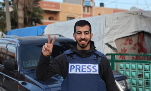 ഗസയില് മാധ്യമപ്രവര്ത്തകനെ വെടിവച്ചു കൊന്ന് ഇസ്രായേലി അനുകൂല ക്രിമിനല് സംഘം ഗസയില് മാധ്യമപ്രവര്ത്തകനെ വെടിവച്ചു കൊന്ന് ഇസ്രായേലി അനുകൂല ക്രിമിനല് സംഘം