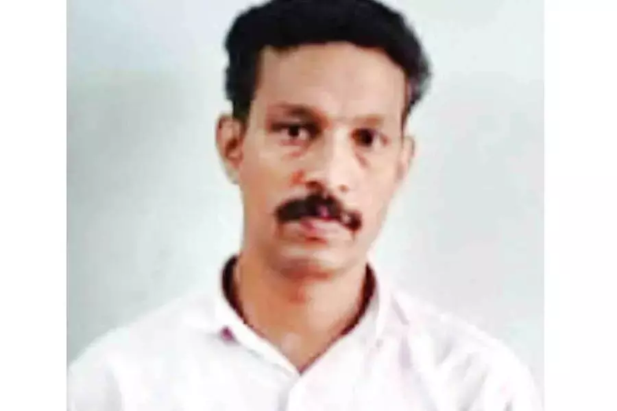 കുറ്റ്യാടിയില് കോടികളുടെ തട്ടിപ്പ്; വിശ്വദീപ്തി കോ-ഓപ്പറേറ്റീവ് ബ്രാഞ്ച് മാനേജര് അറസ്റ്റില് കുറ്റ്യാടിയില് കോടികളുടെ തട്ടിപ്പ്; വിശ്വദീപ്തി കോ-ഓപ്പറേറ്റീവ് ബ്രാഞ്ച് മാനേജര് അറസ്റ്റില്