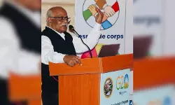 ലൈംഗികാതിക്രമ പരാതി; എയിംസില് വകുപ്പുമേധാവിക്ക് സസ്പെന്ഷന് ലൈംഗികാതിക്രമ പരാതി; എയിംസില് വകുപ്പുമേധാവിക്ക് സസ്പെന്ഷന്