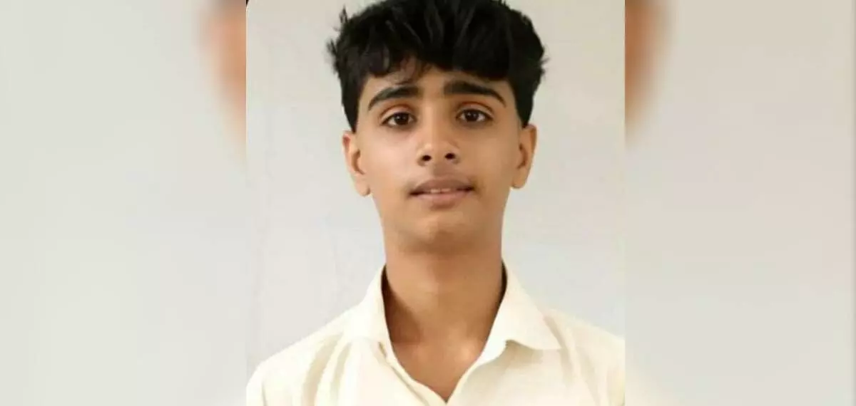 പതിനാലുകാരന് ജീവനൊടുക്കി; അധ്യാപിക മാനസികമായി പീഡിപ്പിച്ചുവെന്ന ആരോപണവുമായി കുടുംബം പതിനാലുകാരന് ജീവനൊടുക്കി; അധ്യാപിക മാനസികമായി പീഡിപ്പിച്ചുവെന്ന ആരോപണവുമായി കുടുംബം