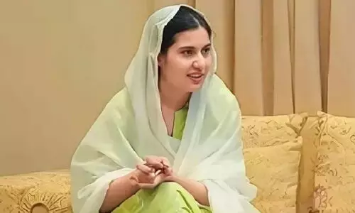 തീവ്രവാദിയെന്നും മുല്ലിയെന്നും വിളിച്ച് നിശബ്ദയാക്കാനാവില്ല: ഇഖ്റ ഹസന് എംപി തീവ്രവാദിയെന്നും മുല്ലിയെന്നും വിളിച്ച് നിശബ്ദയാക്കാനാവില്ല: ഇഖ്റ ഹസന് എംപി